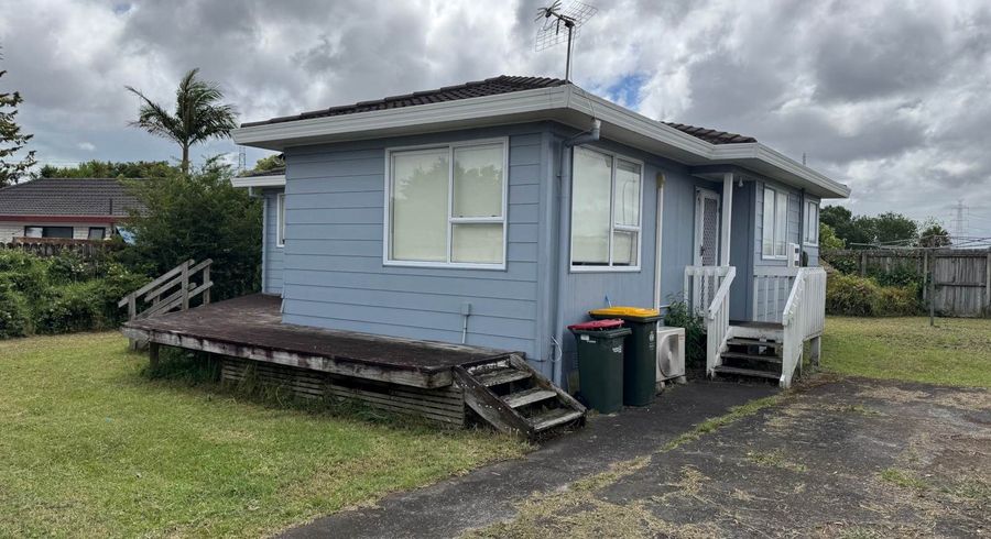 at 2/23 Penion Drive, Flat Bush, Manukau City, Auckland
