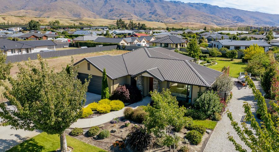  at 7 De Bettencor Place, Mount Pisa, Cromwell, Central Otago, Otago