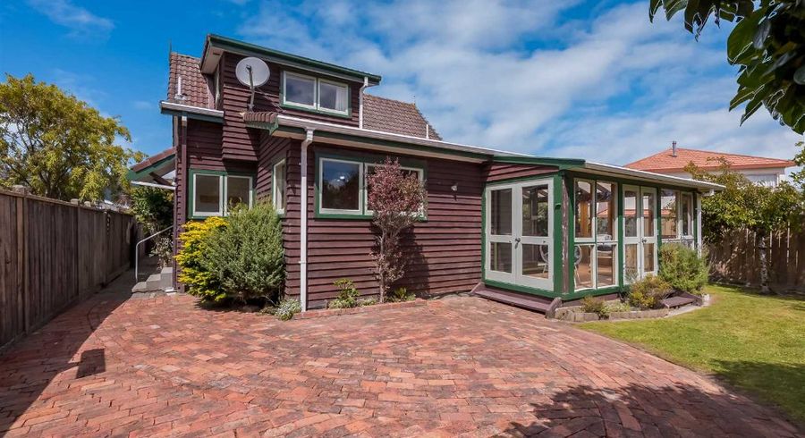  at 823a High Street, Boulcott, Lower Hutt, Wellington