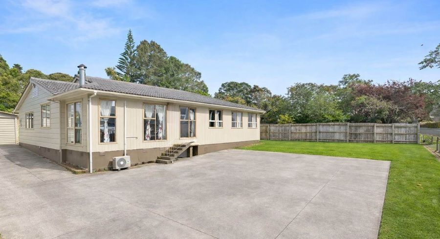  at 4 Capricorn Place, Glen Eden, Waitakere City, Auckland