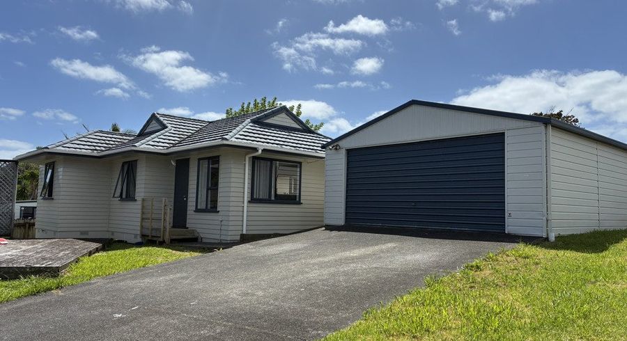  at 17a Wally Nola Place, Henderson, Waitakere City, Auckland