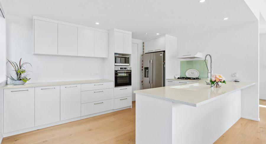  at 6 Wendy Hood Way, Snells Beach, Rodney, Auckland