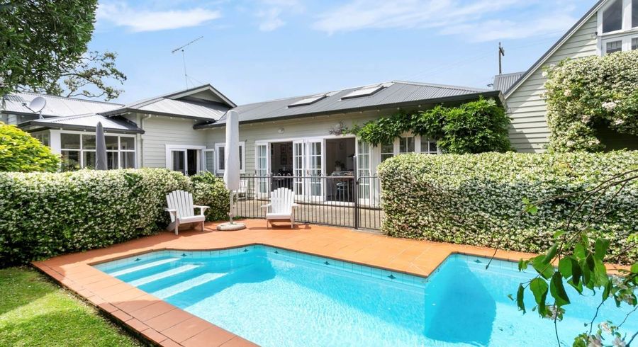  at 118 Benson Road, Remuera, Auckland City, Auckland