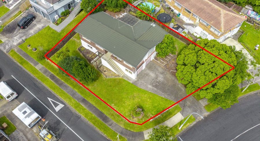  at 9 Kurnell Drive, Botany Downs, Manukau City, Auckland