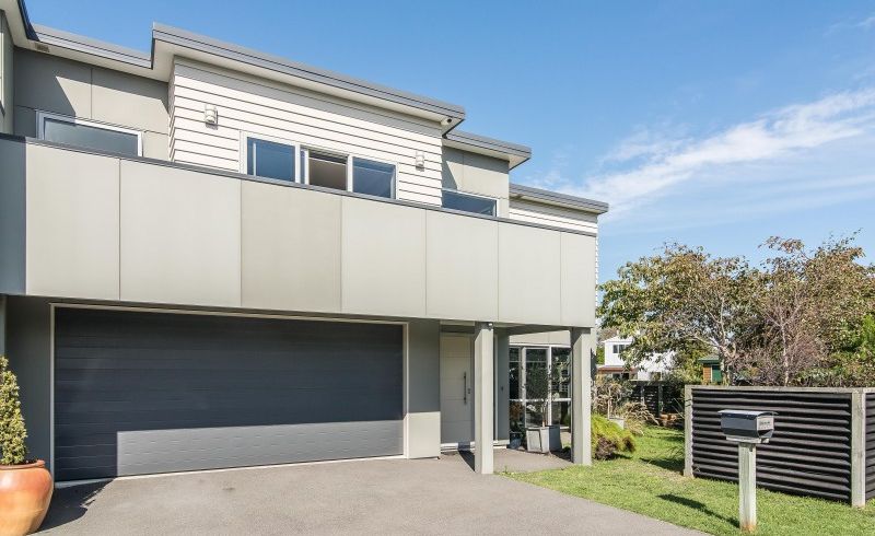  at 76 Ocean Road, Paraparaumu Beach, Paraparaumu