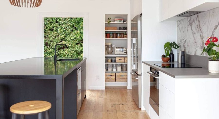  at 112 Lake Road, Belmont, North Shore City, Auckland