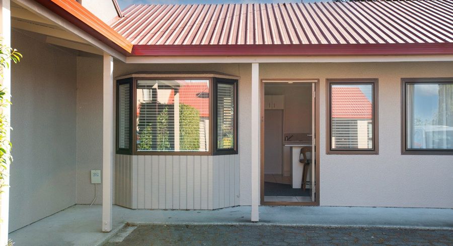  at 2/166 WAIHI ROAD, Judea, Tauranga