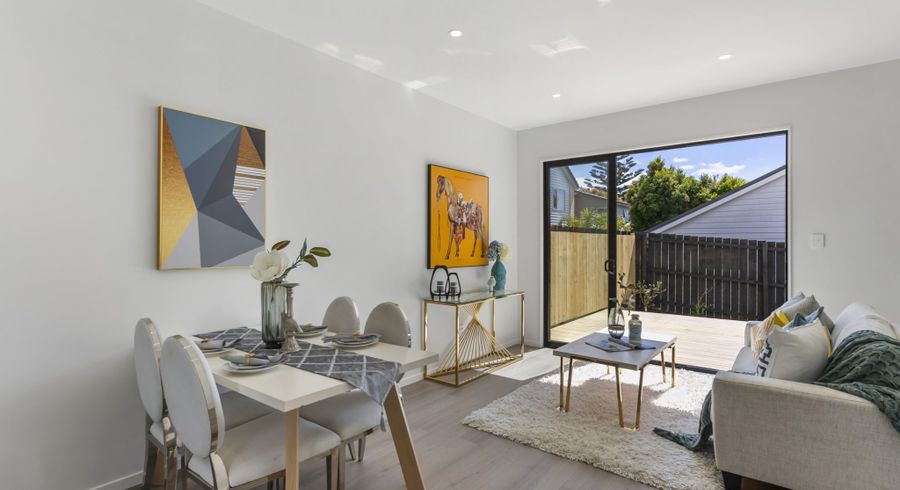 at LOT 2/4 Bruce Road, Glenfield, North Shore City, Auckland