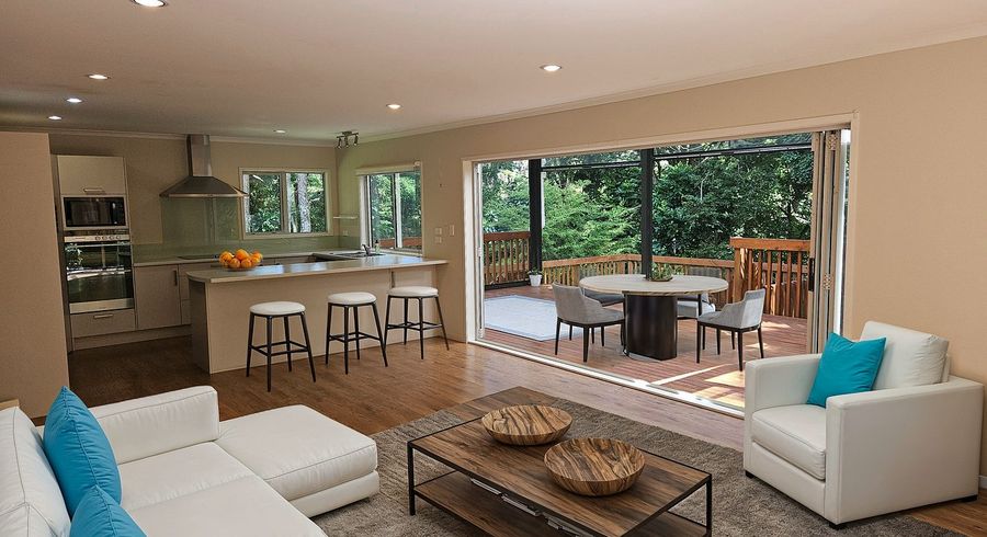  at 15 Cantua Close, Totara Heights, Manukau City, Auckland