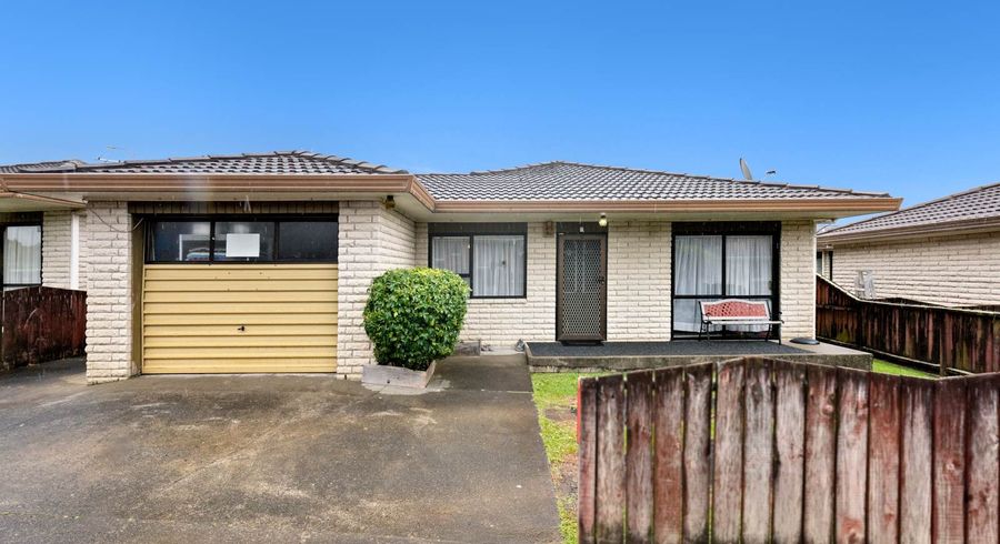 at 2/240 Shirley Road, Papatoetoe, Auckland