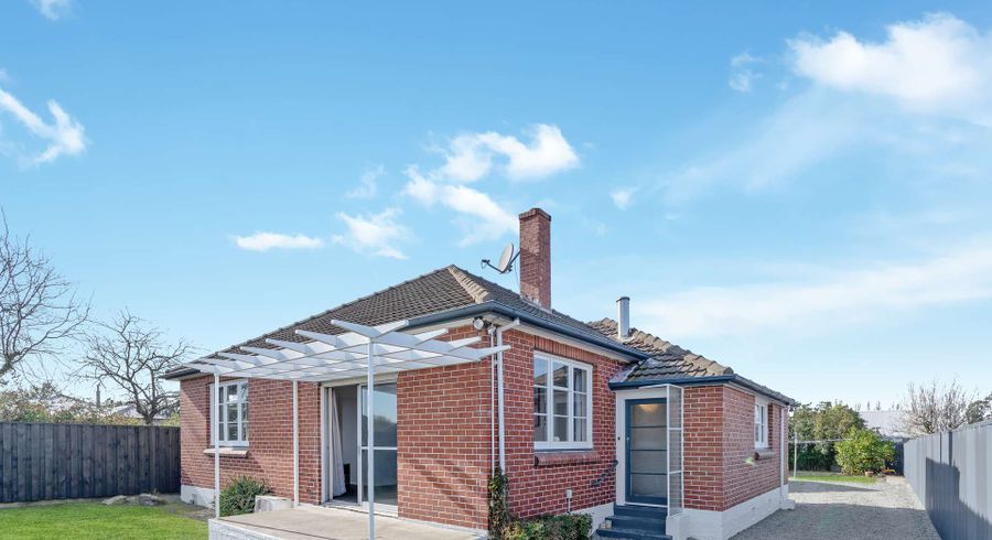  at 12 Adams Street, Hampstead, Ashburton