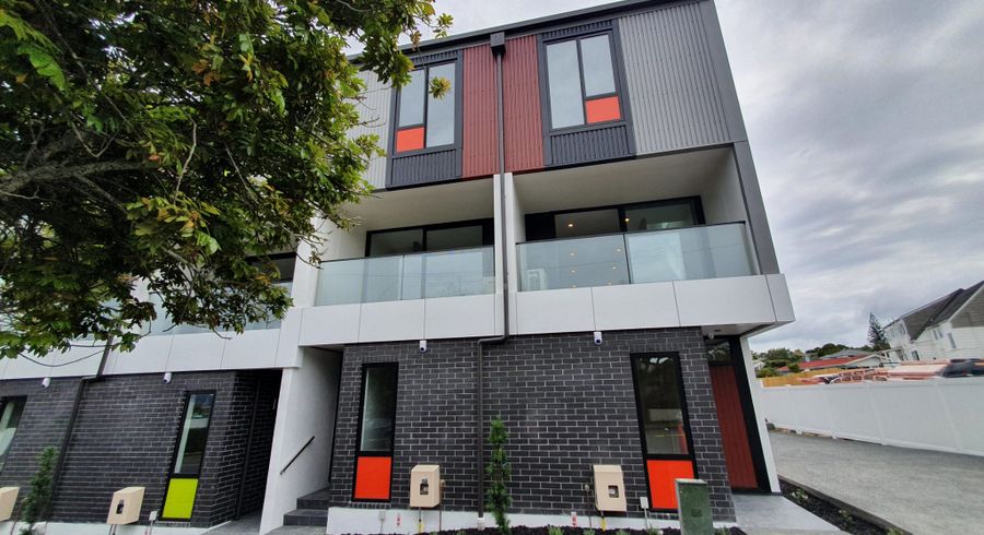  at 2A/3 Walsall Street, Avondale, Auckland City, Auckland