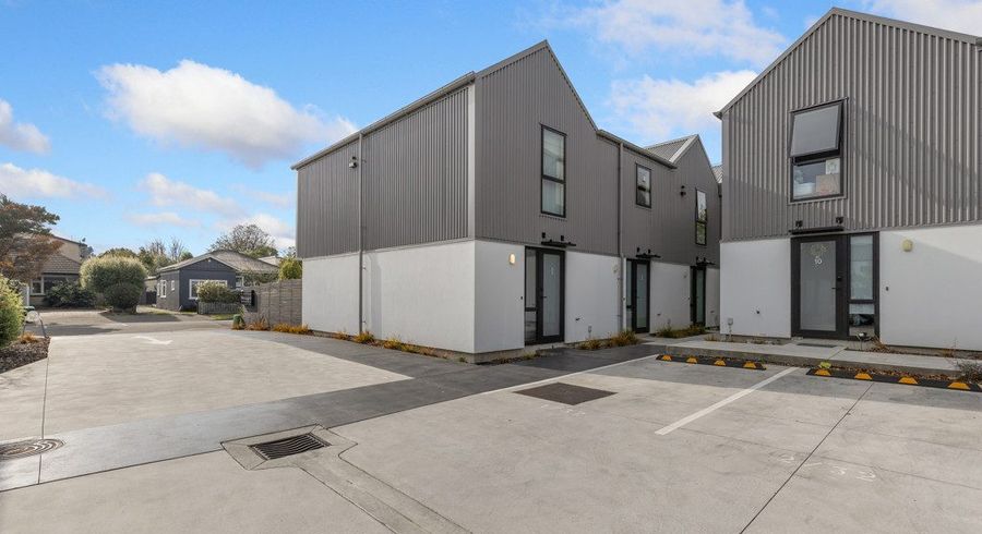  at 1/32 Frederick Street, Waltham, Christchurch City, Canterbury