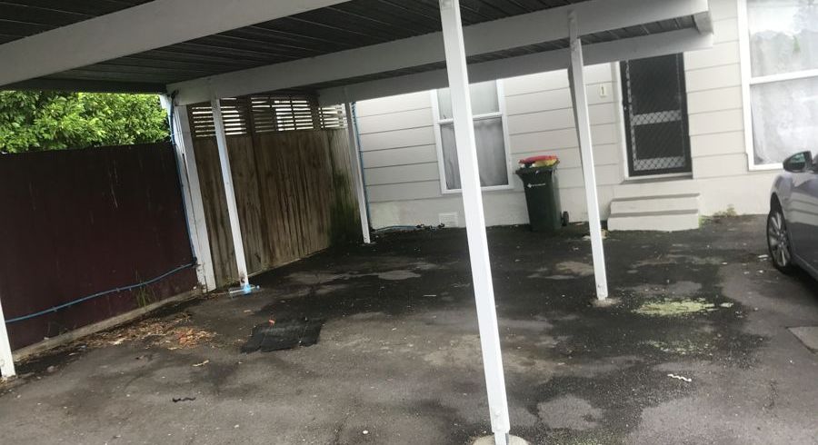  at 1/11 Alcock Street, Mount Wellington, Auckland