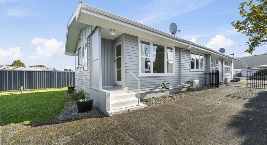  at 2/18 Benge Crescent, Clouston Park, Upper Hutt