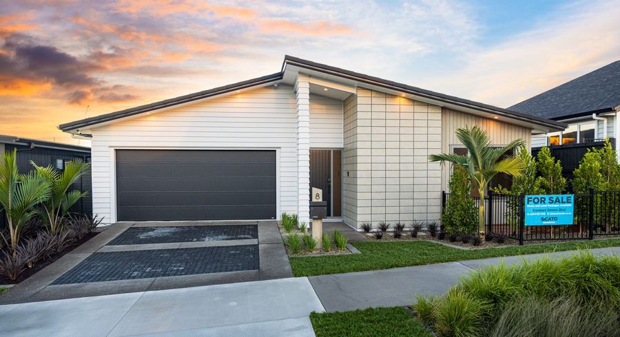  at 8 Henl Lane, Milldale, Rodney, Auckland