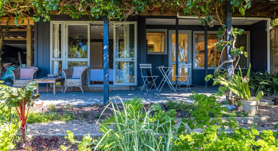  at 19 Coromandel Rd, Oneroa, Waiheke Island, Auckland