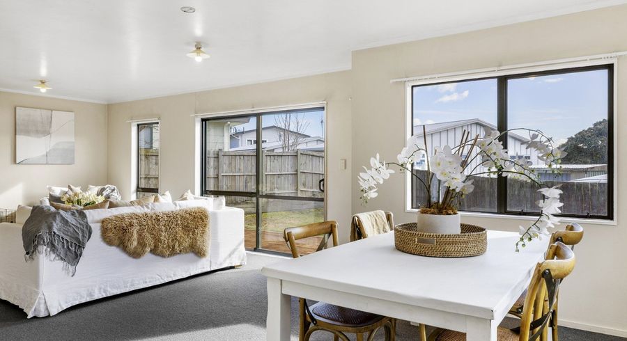  at 2/33 Sunset Street, Hilltop, Taupo, Waikato