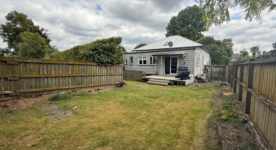  at 22A Te Aroha Street, Hamilton East, Hamilton