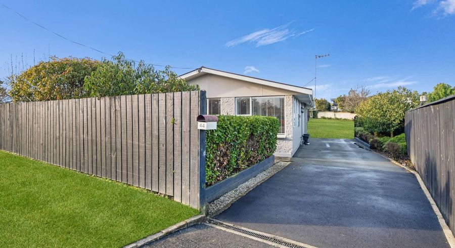  at 44 Gordon Street, Weston, Waitaki, Otago