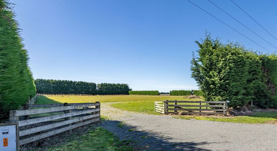  at 100 Steel Road, West Plains, Invercargill