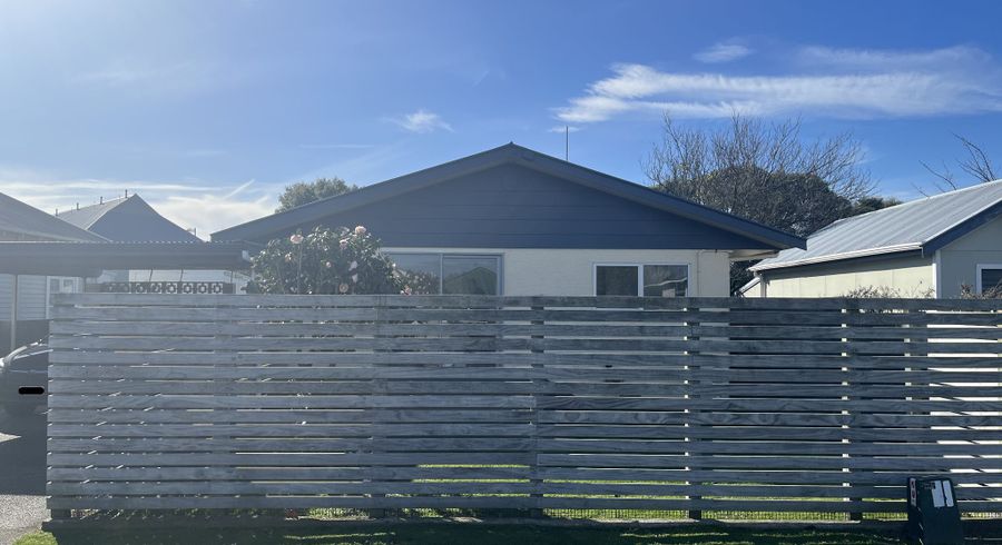  at 35A McGiffert Street, City Centre, Palmerston North, Manawatu / Whanganui