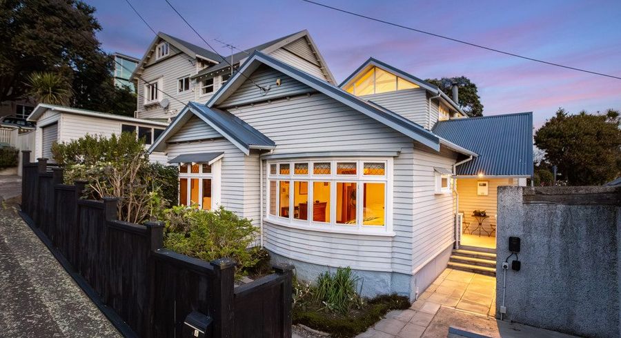  at 9 Dover Street, Island Bay, Wellington, Wellington