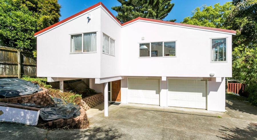  at 2/12 Shanaway Rise, Hillcrest, North Shore City, Auckland