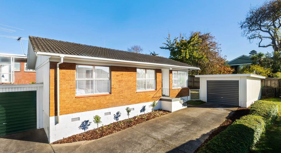  at 3/17 Owairaka Avenue, Mount Albert, Auckland City, Auckland