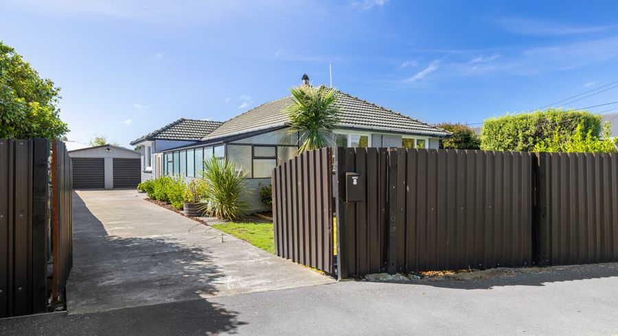  at 8 Compton Street, Woolston, Christchurch