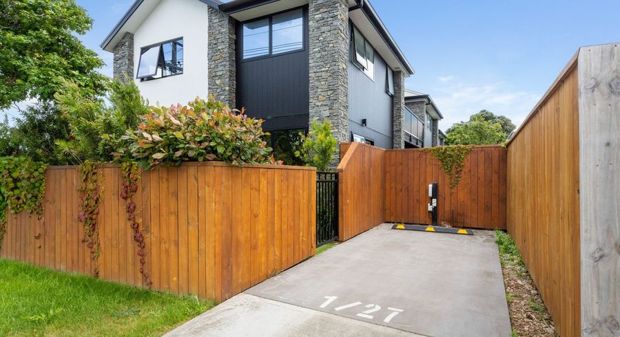  at 1/27 Waiwhetu Road, Waiwhetu, Lower Hutt