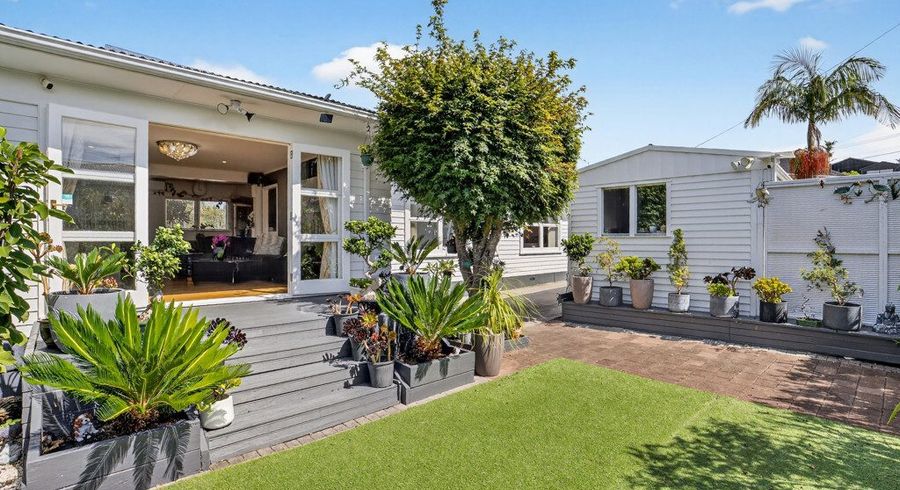  at 1/7a Corunna Road, Milford, North Shore City, Auckland
