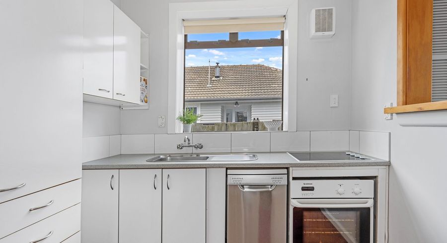  at 861 Ferry Road, Woolston, Christchurch City, Canterbury