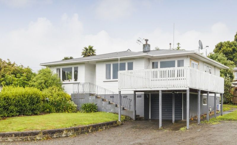  at 8 Halcombe Road, Feilding, Feilding