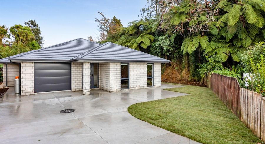  at 10A Winstone Place, Highlands Park, New Plymouth, Taranaki