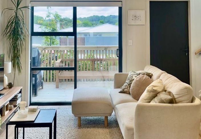  at 1/169 Beach Haven Road, Beach Haven, North Shore City, Auckland