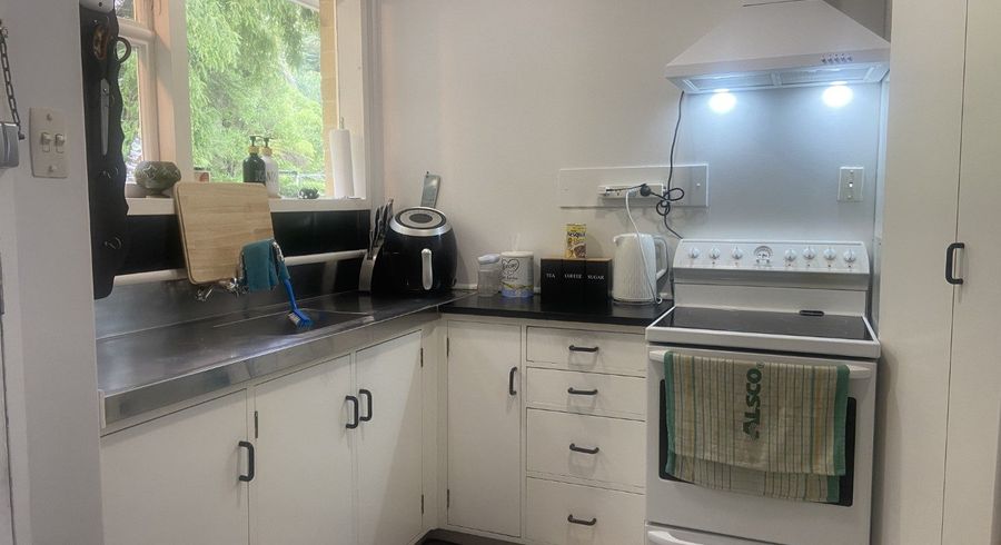  at 19B Willis Grove, Wainuiomata, Lower Hutt, Wellington