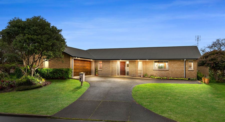  at 18 Merlot Heights, Huapai, Kumeū