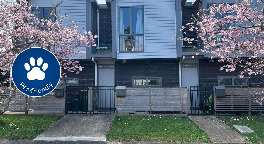  at 2/21 Moor Avenue, Te Atatu Peninsula, Waitakere City, Auckland