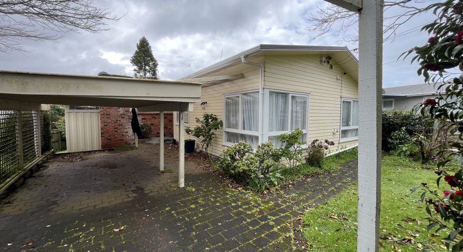  at 13 Gregory Place, Mount Roskill, Auckland City, Auckland