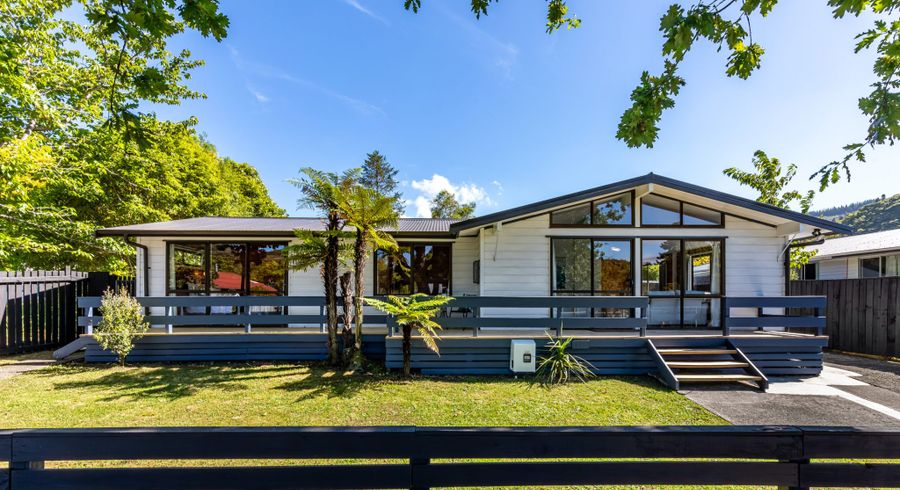  at 10 Gemstone Drive, Birchville, Upper Hutt