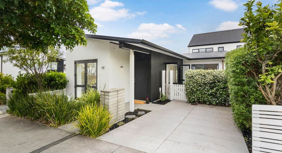  at 8 Saltmarsh Road, Hobsonville, Waitakere City, Auckland