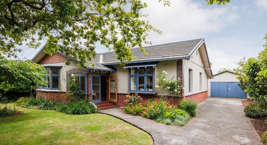  at 7 Saint Johns Avenue, Palmerston North