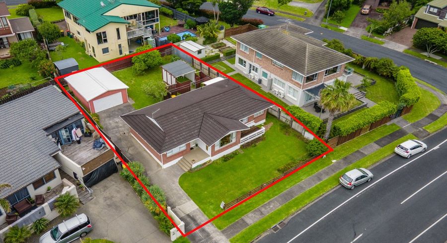  at 41 Bramley Drive, Farm Cove, Auckland