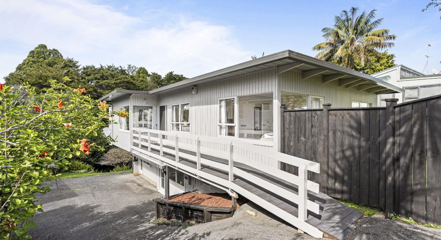  at 12 Nicholson Place, Hillcrest, Auckland