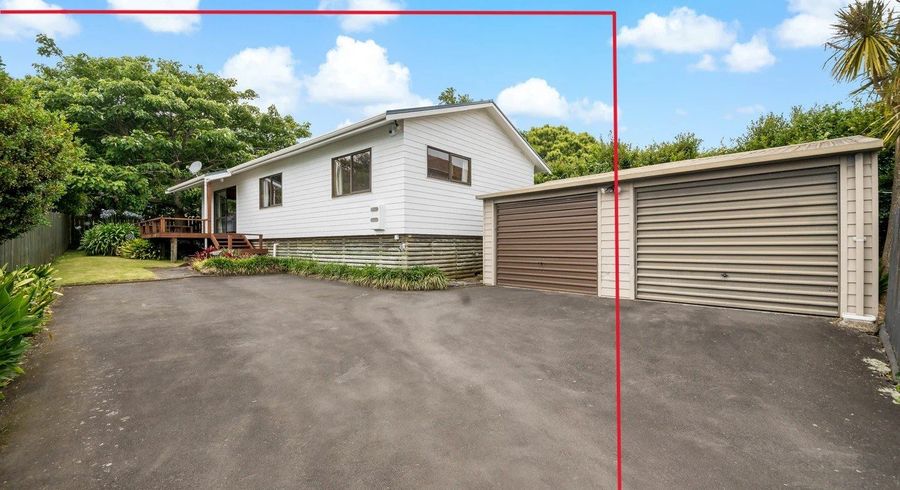  at 49A Pilkington Road, Panmure, Auckland