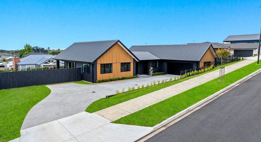  at 5 Kerr Crescent, Patumahoe, Franklin, Auckland