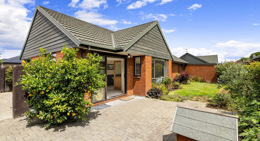  at 72 Tuckers Road, Casebrook, Christchurch
