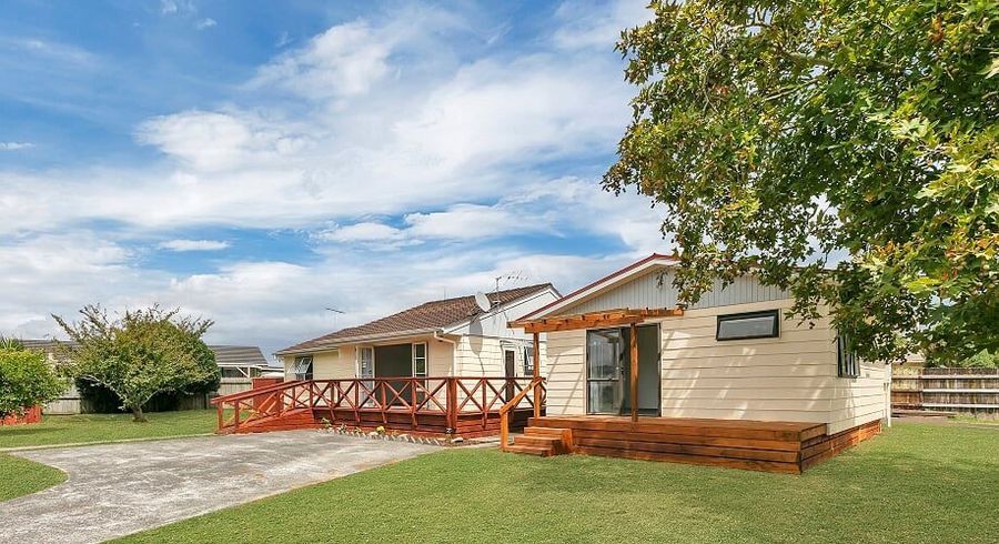  at 4 Pukeroa Place, Papakura, Papakura