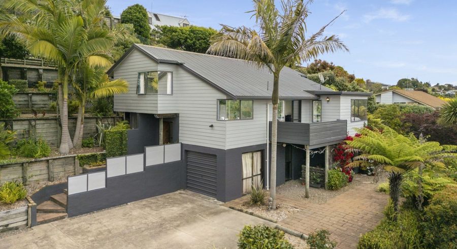  at 37 Dingadee Street, Welcome Bay, Tauranga